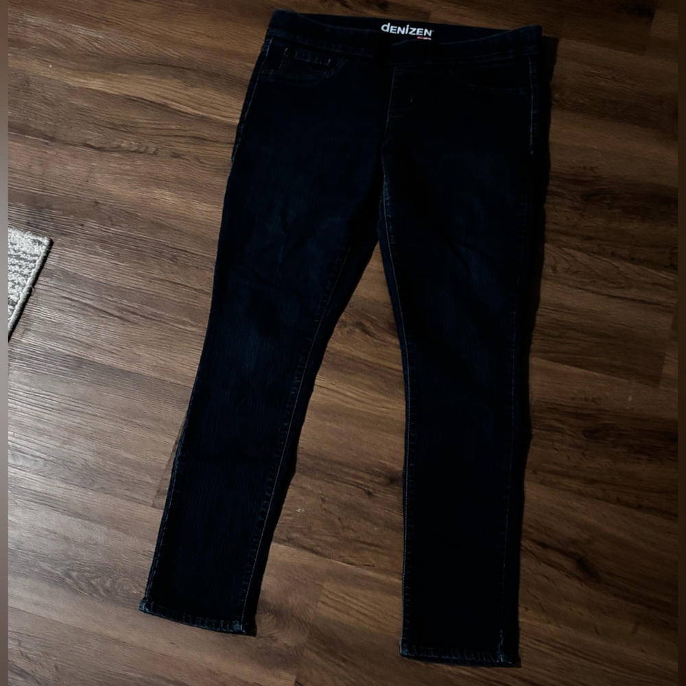 Denizen from Levi's Dark Blue Skinny Jeans Size 14
